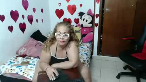 ashley pink11 online show from February 2025 01:04:01 AM