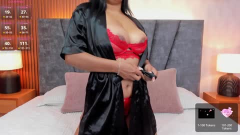 Snapshot of ashley_smith_x chatting on December 2024 08:00:01 PM Sara Smith online show from December 2024 08:00:01 PM