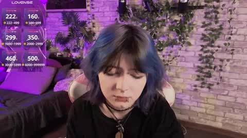 Ashley online show from February 2026 09:01:01 PM