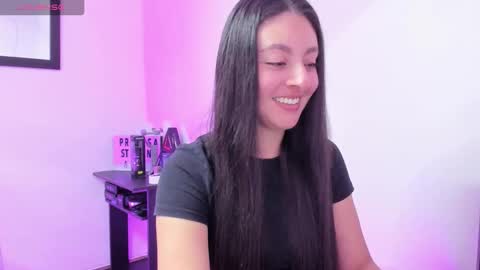 Ashley online show from November 2025 03:55:02 PM