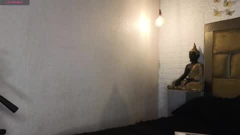 CAMILA online show from October 2025 12:44:02 PM