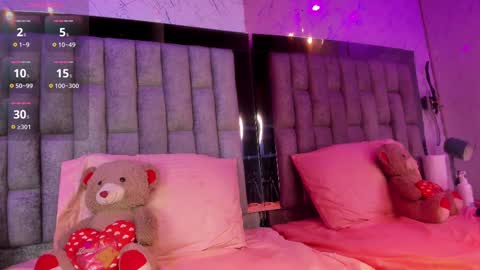 Ashley online show from March 2025 08:19:02 AM