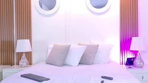 Ashley  online show from October 2025 04:25:02 AM