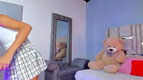 AshleyHill online show from September 2025 03:17:01 AM