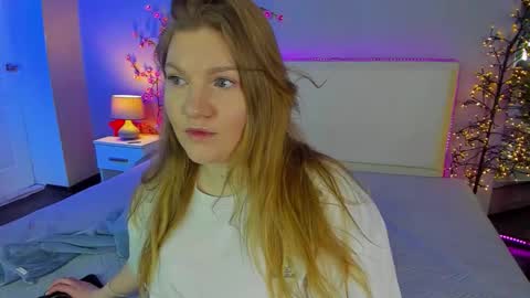 AshleyJonse online show from April 2026 05:18:02 AM