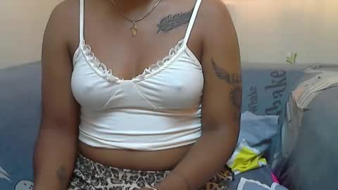 ashleyqueen X online show from October 2025 08:15:02 AM