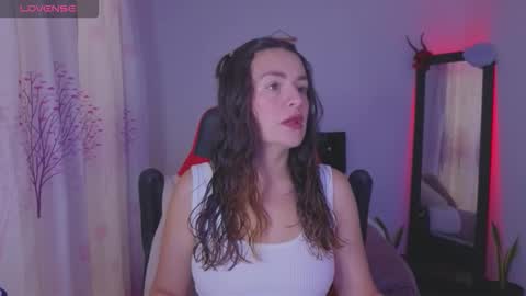 ASHLEY online show from December 2025 02:45:02 PM