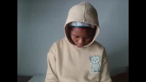 ashleyt255 online show from October 2025 06:36:01 PM