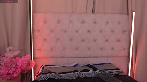 Ashley Lauren online show from January 2025 06:48:02 AM