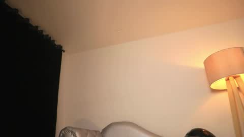 Ashley Lauren online show from February 2026 06:22:01 AM