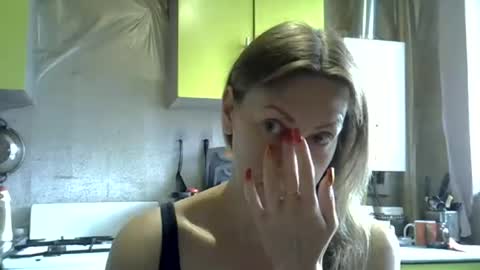 Snapshot of ashleyxhoney chatting on June 2026 08:08:01 AM AshleyXHoney online show from June 2026 08:08:01 AM