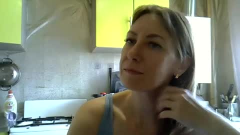 Snapshot of ashleyxhoney chatting on July 2026 06:52:01 AM AshleyXHoney online show from July 2026 06:52:01 AM