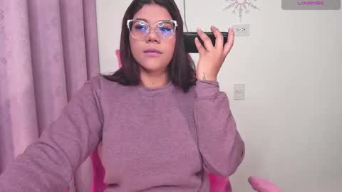 Ashleyy18   online show from February 2025 09:14:02 AM