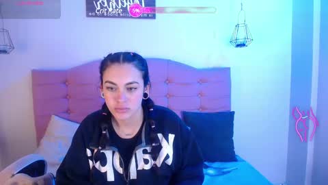 kylie online show from March 2025 03:33:01 AM