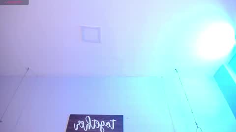 kylie online show from March 2025 03:39:01 AM