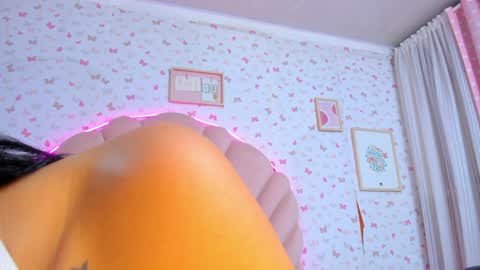 Ashly online show from December 2024 03:31:02 PM