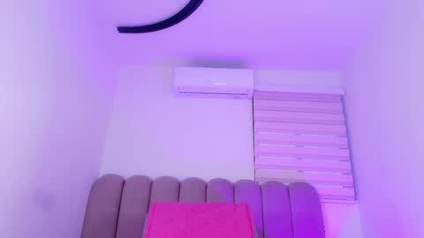 Ashly online show from April 2026 11:57:01 AM