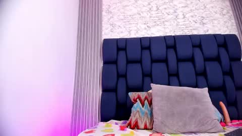 ashlybenison online show from January 2025 06:05:02 AM