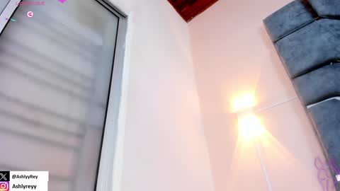 Ashly  online show from January 2025 09:55:02 PM