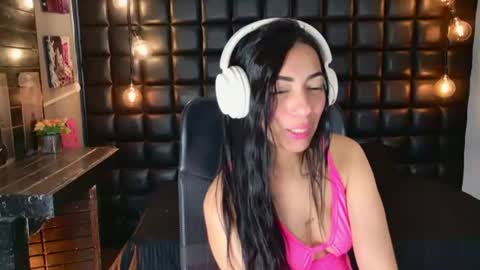 ashlyy sweet  online show from July 2026 06:32:01 PM
