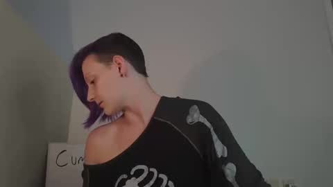 Snapshot of ashquartz chatting on October 2025 08:31:01 PM Ash online show from October 2025 08:31:01 PM