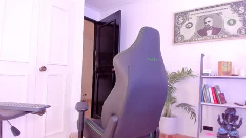 my name real is camilo online show from September 2025 05:18:02 PM