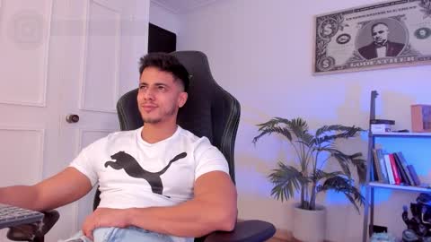 my name real is camilo online show from November 2025 09:04:01 PM