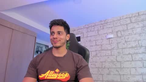 my name real is camilo online show from February 2026 04:38:01 AM