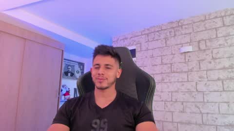 my name real is camilo online show from March 2026 08:42:01 PM