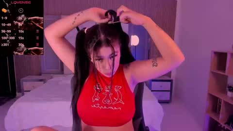 AsiaMiller online show from November 2025 12:17:01 PM