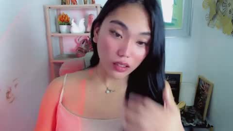 Snapshot of asian_alliyah chatting on June 2026 06:28:01 PM asian_alliyah online show from June 2026 06:28:01 PM