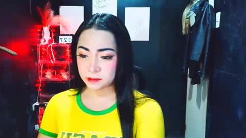 evelyn online show from March 2026 07:14:02 AM