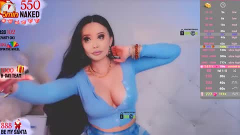  usually start stream about 10 pm PST 1 am EST  online show from December 2024 06:34:01 AM