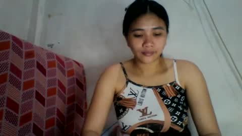 Snapshot of asian_hornypussy chatting on December 2024 03:59:01 AM asian_hornypussy online show from December 2024 03:59:01 AM