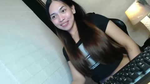 Snapshot of asian_kati chatting on October 2025 04:40:02 PM theakati online show from October 2025 04:40:02 PM