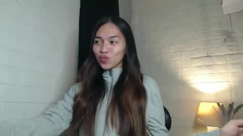 Snapshot of asian_kati chatting on November 2025 04:34:01 AM theakati online show from November 2025 04:34:01 AM