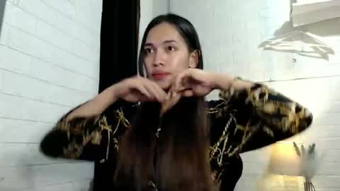 Snapshot of asian_kati chatting on December 2025 01:38:02 PM theakati online show from December 2025 01:38:02 PM