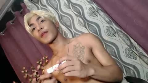 Snapshot of asian_kimxxx chatting on February 2025 06:58:02 PM don online show from February 2025 06:58:02 PM