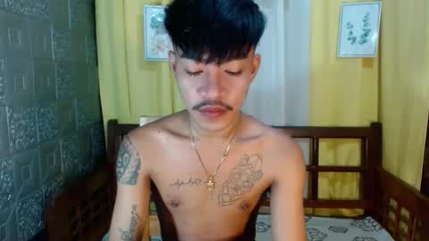 Snapshot of asian_kimxxx chatting on October 2025 02:01:02 AM don online show from October 2025 02:01:02 AM