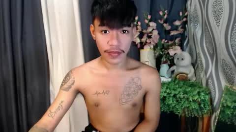 Snapshot of asian_kimxxx chatting on October 2025 12:27:02 PM don online show from October 2025 12:27:02 PM