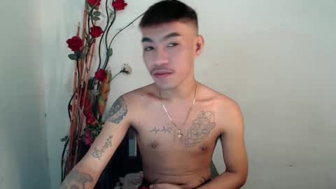 Snapshot of asian_kimxxx chatting on December 2025 09:32:02 PM don online show from December 2025 09:32:02 PM