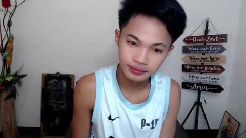 asian_lover05 online show from October 2025 04:06:02 PM