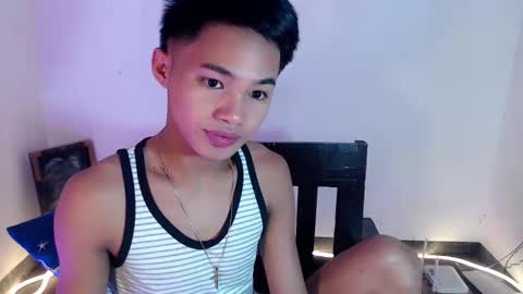 asian_lover05 online show from February 2026 05:27:02 PM