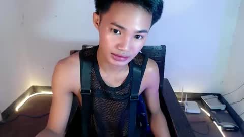 asian_lover05 online show from March 2026 04:13:02 PM