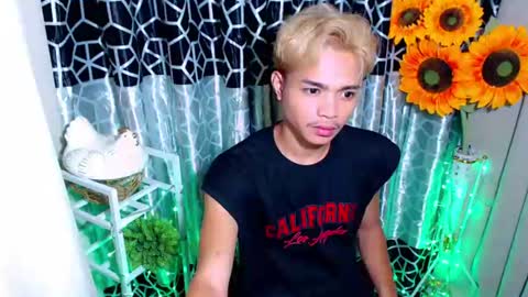 Snapshot of asian_mjxx chatting on June 2026 09:59:02 AM cCALL ME MJ online show from June 2026 09:59:02 AM