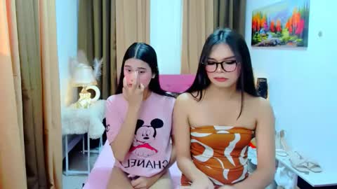 mooreen online show from October 2025 07:18:01 AM