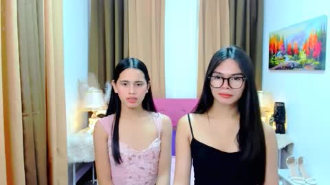 mooreen online show from October 2025 02:13:01 PM