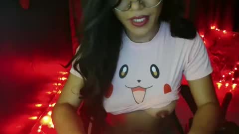 Lovely online show from October 2025 04:56:01 AM