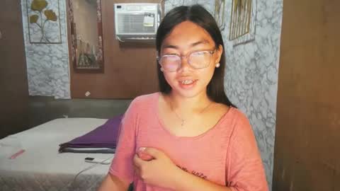 Rhean online show from October 2025 11:36:01 PM