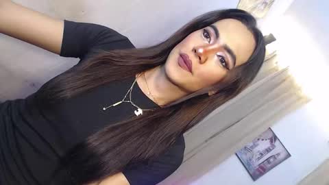 asian_ulysses online show from December 2025 12:23:02 PM